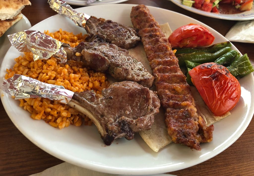 Akdamar Restaurant photo 1