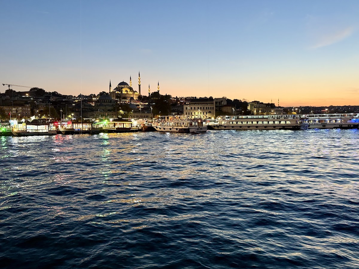 Beyaz İnci Restaurant Galata Köprüsü photo 6