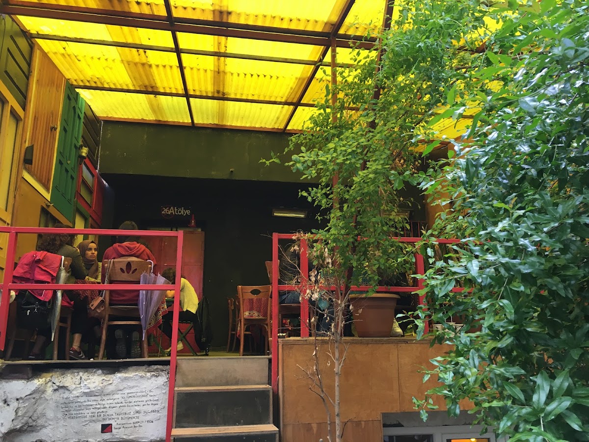 Cafe & Restaurant Tarkhun