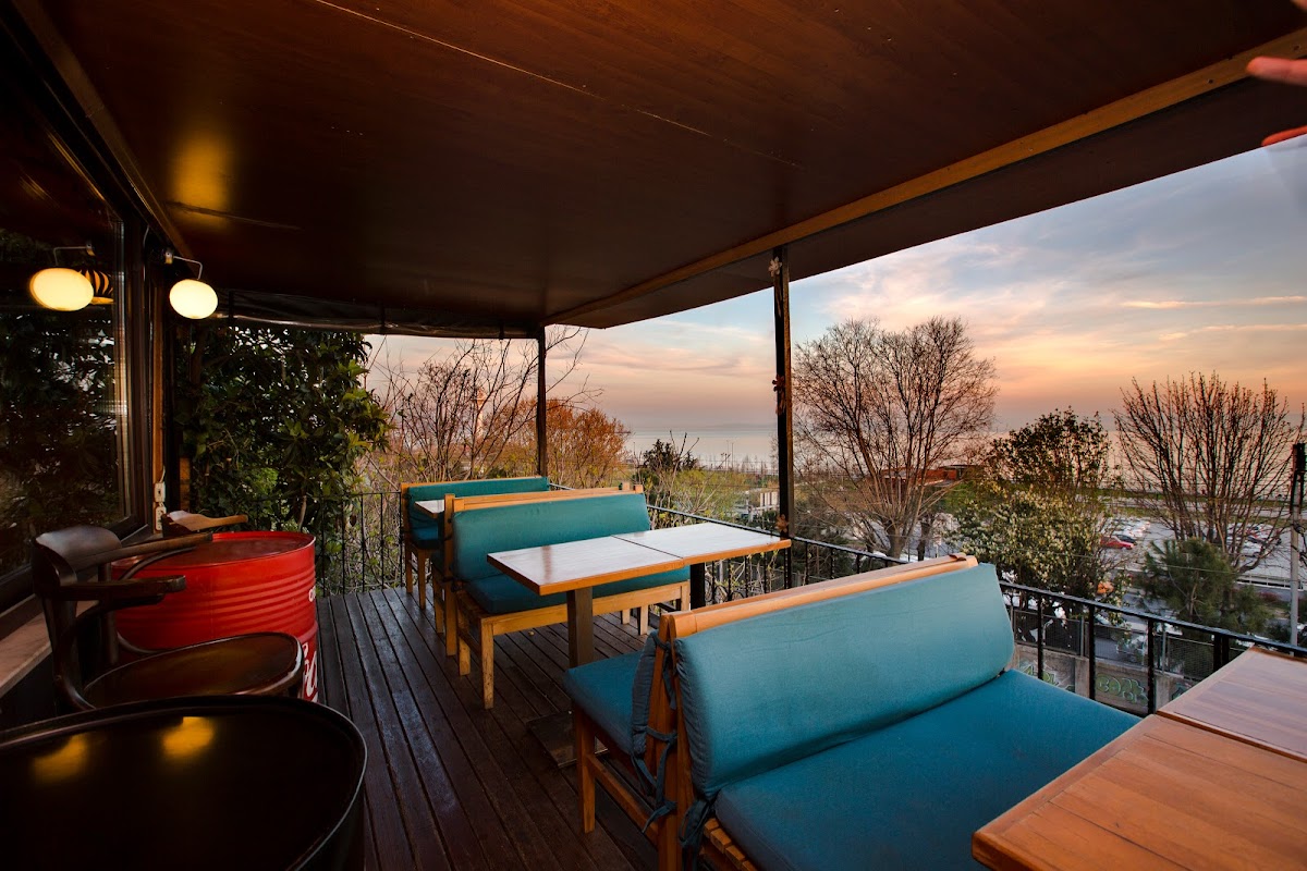 Cheers Lighthouse photo 3