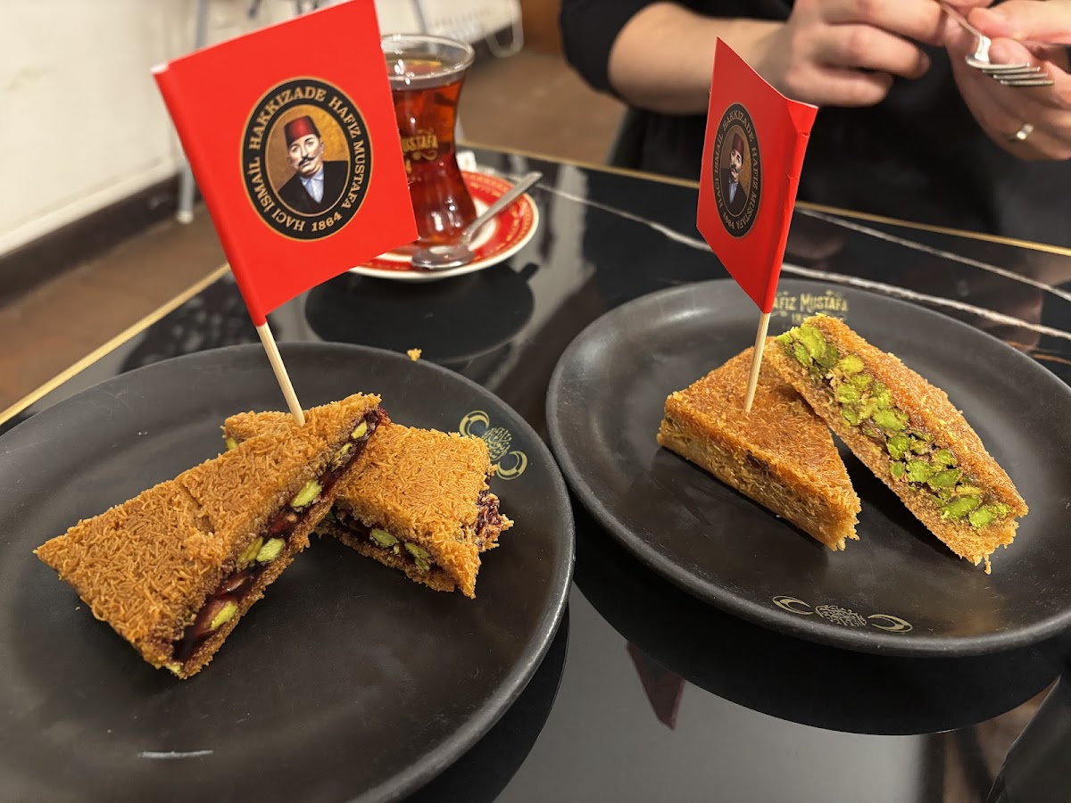 Hafız Mustafa photo 3