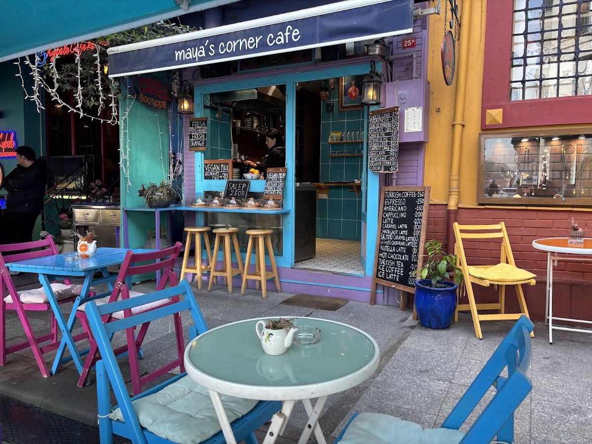 Maya’s Corner Cafe photo 3