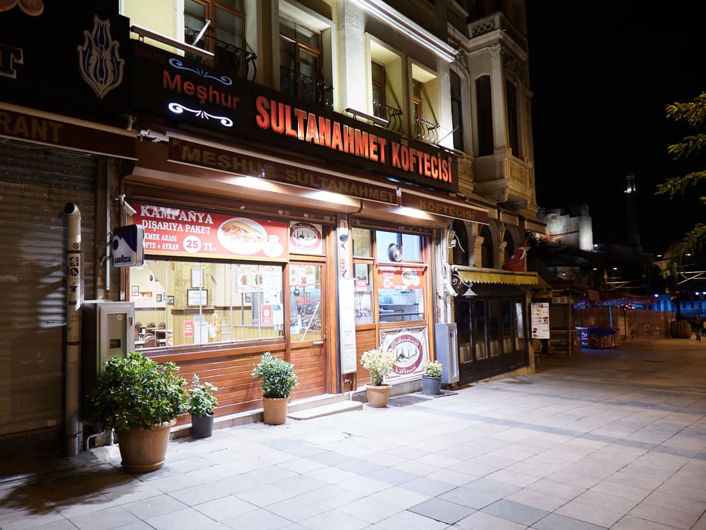 Meşhur Sultanahmet Köftecisi