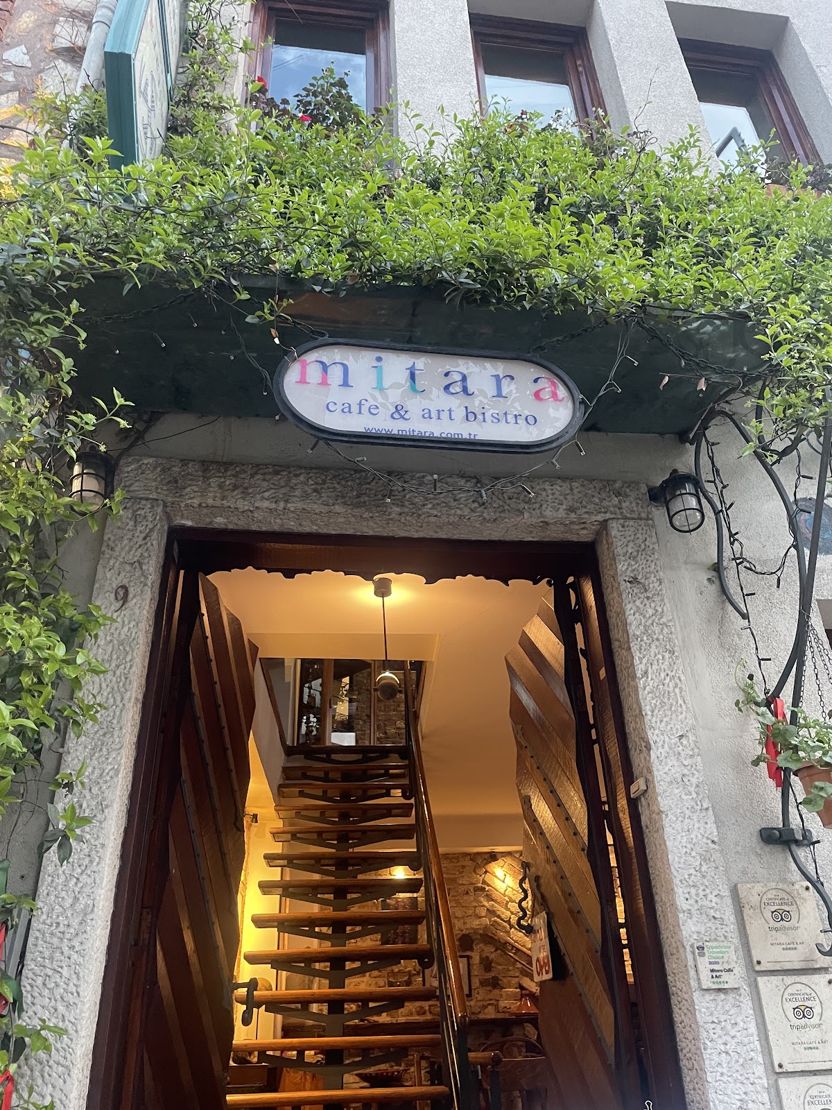 Mitara Cafe & Art photo 5