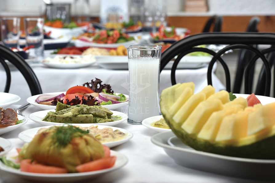 Ney’le Mey’le Meyhane photo 1