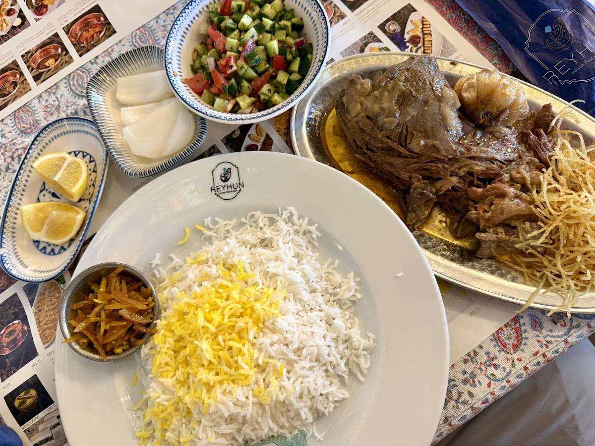 Reyhun Iranian Restaurant photo 2