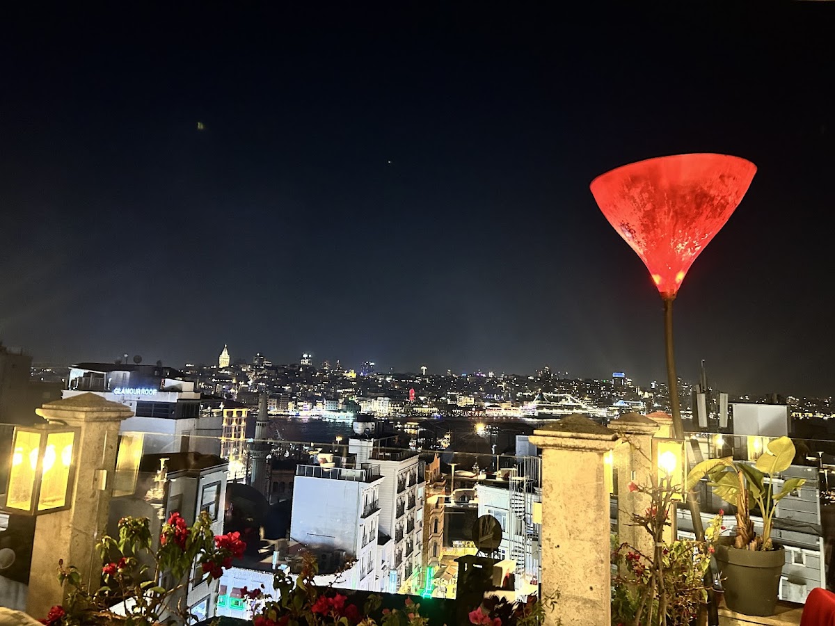 Roof Mezze 360 Restaurant photo 5