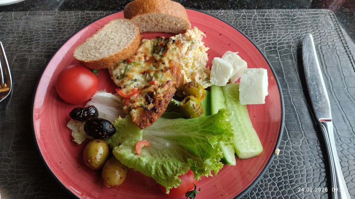 Roof Mezze 360 Restaurant photo 4