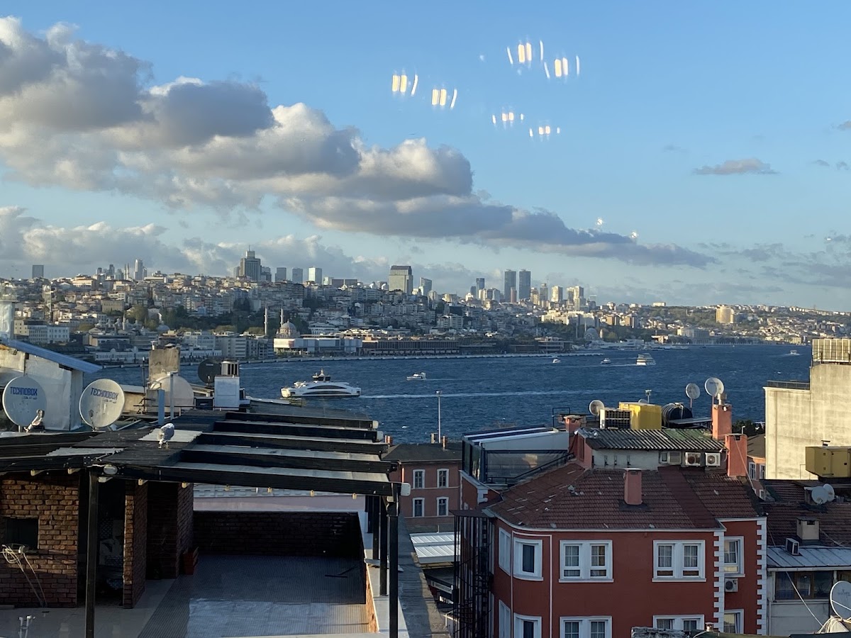 Roof Mezze 360 Restaurant photo 3