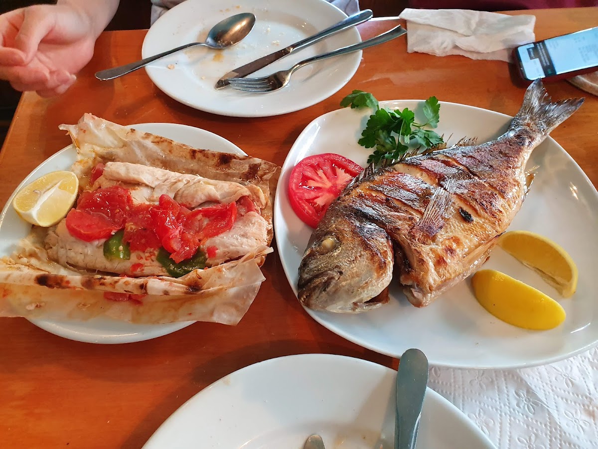 Tarihi Karaköy Balık Lokantası Grifin photo 1